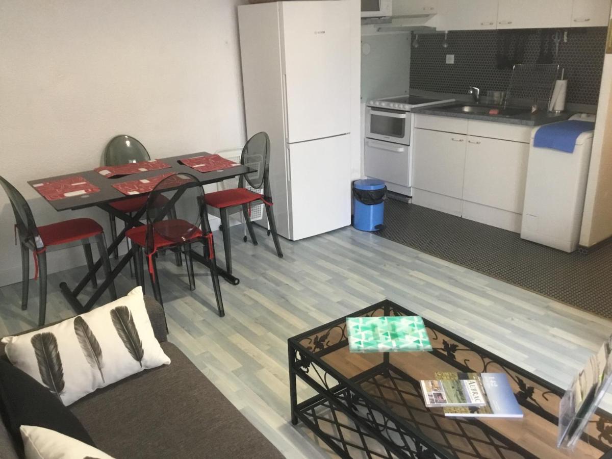 Appartement Lo Vedelièr d'AUBRAC à Laguiole Extérieur photo