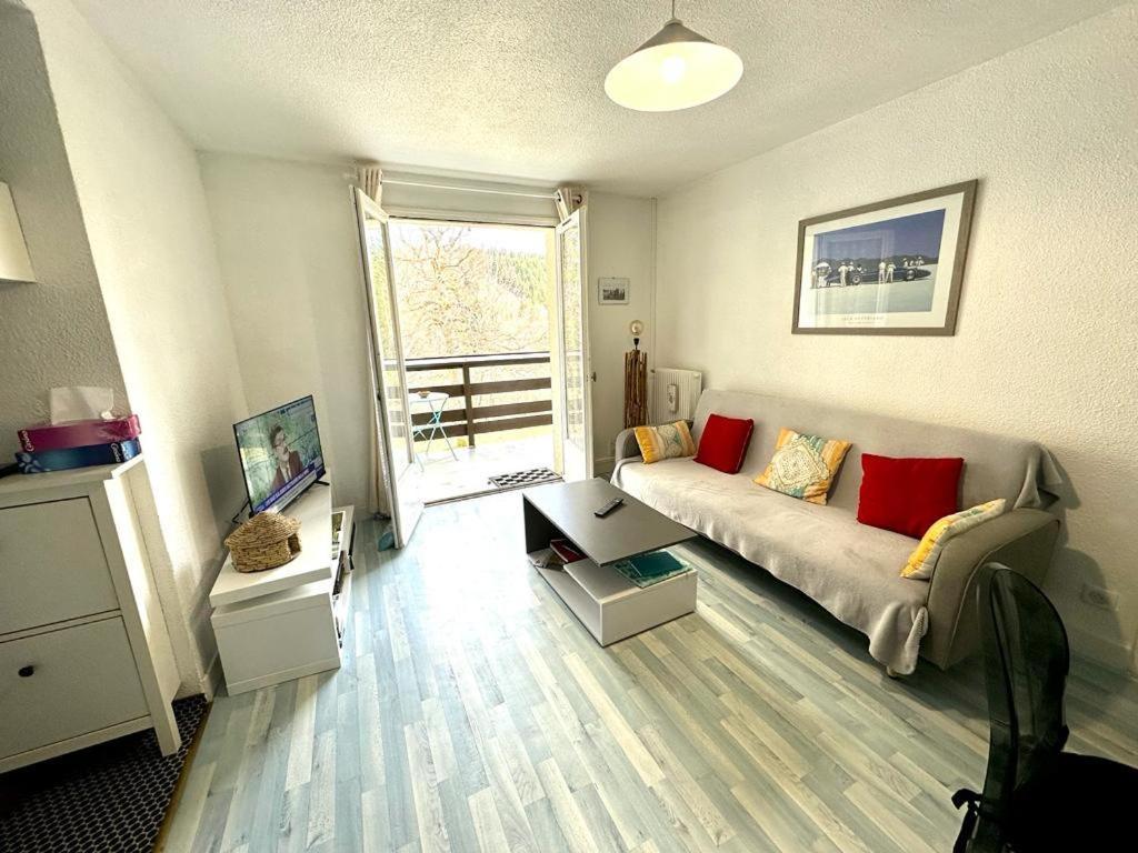 Appartement Lo Vedelièr d'AUBRAC à Laguiole Extérieur photo